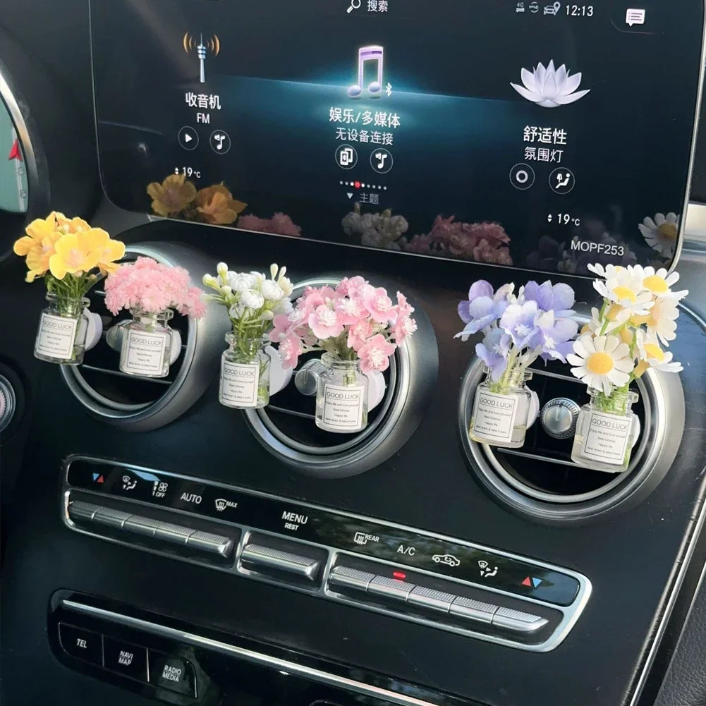 Mini Flora Vase